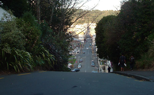 Vivian St